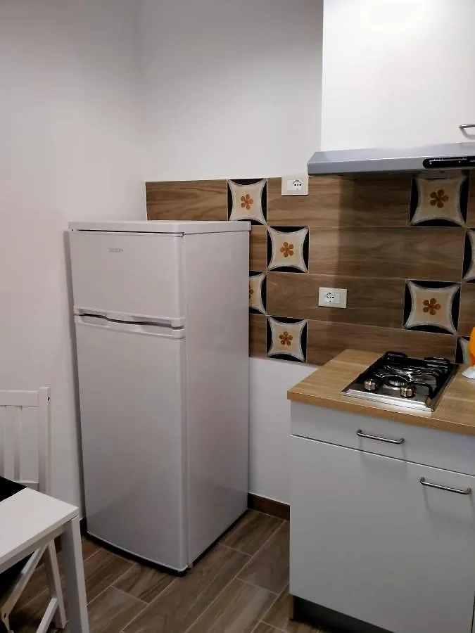 Al Civico 1 Apartments Trapani Italy